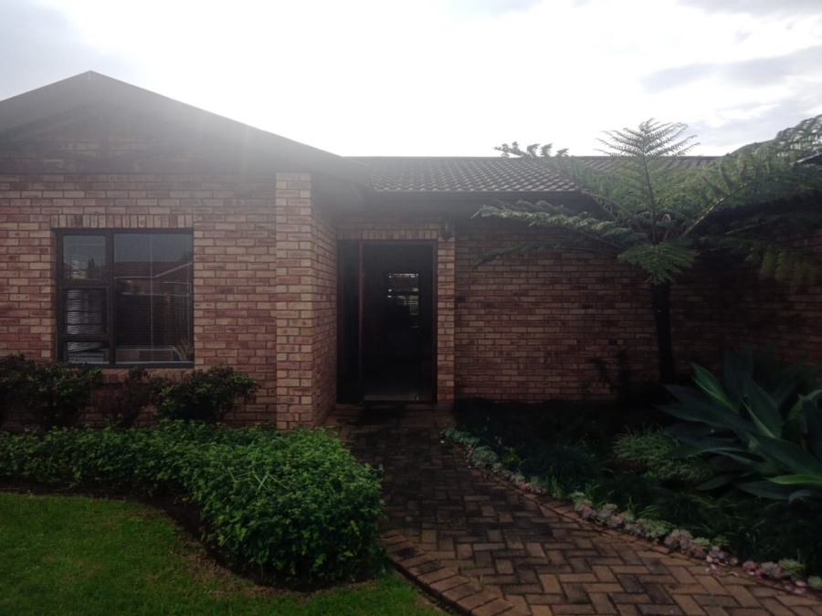 3 Bedroom Property for Sale in Noorsekloof Eastern Cape